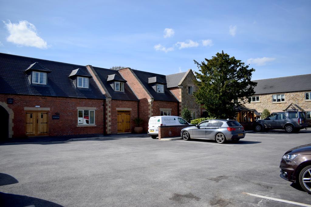 The White Hart Inn Alfreton Εξωτερικό φωτογραφία